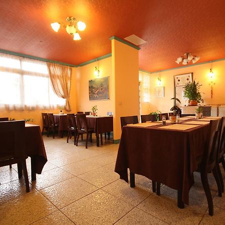 Tinto B&B Yilan Екстериор снимка