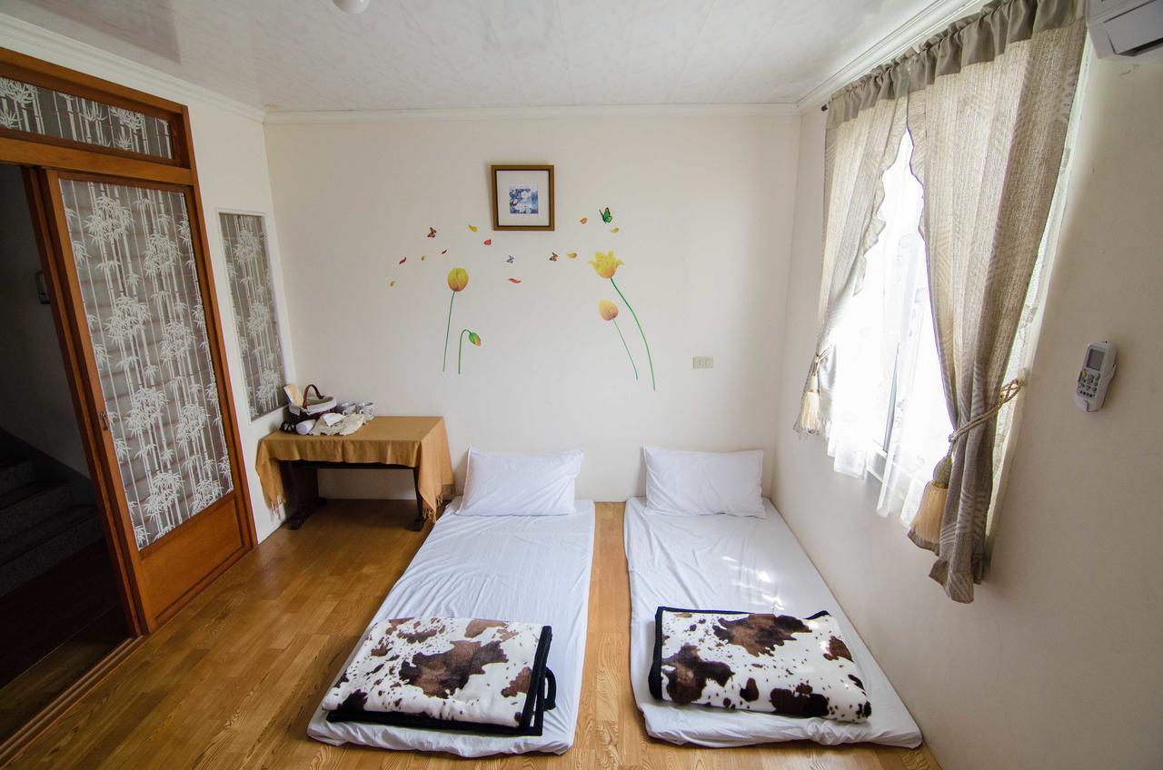 Tinto B&B Yilan Екстериор снимка